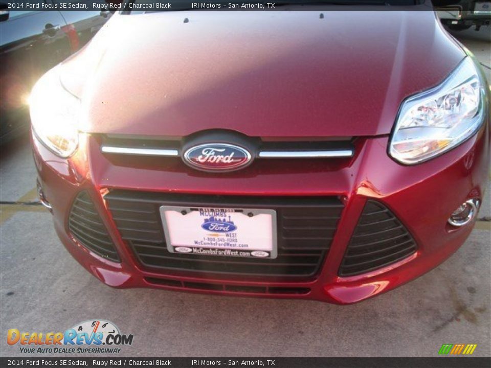 2014 Ford Focus SE Sedan Ruby Red / Charcoal Black Photo #3
