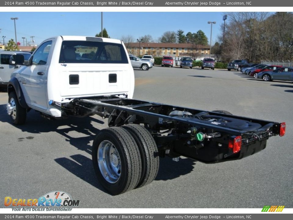 2014 Ram 4500 Tradesman Regular Cab Chassis Bright White / Black/Diesel Gray Photo #4