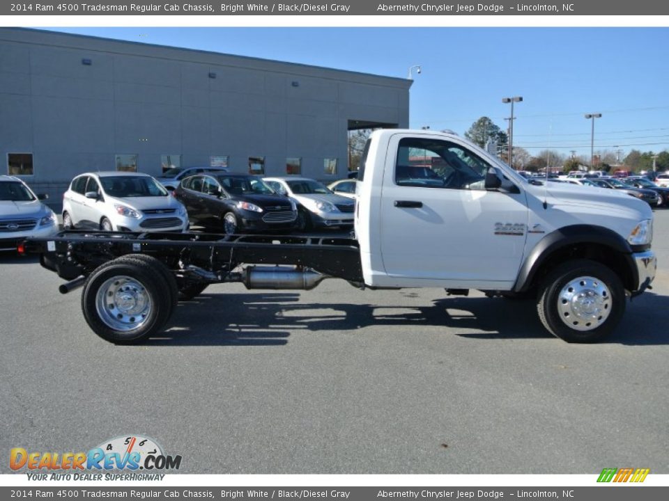 2014 Ram 4500 Tradesman Regular Cab Chassis Bright White / Black/Diesel Gray Photo #6