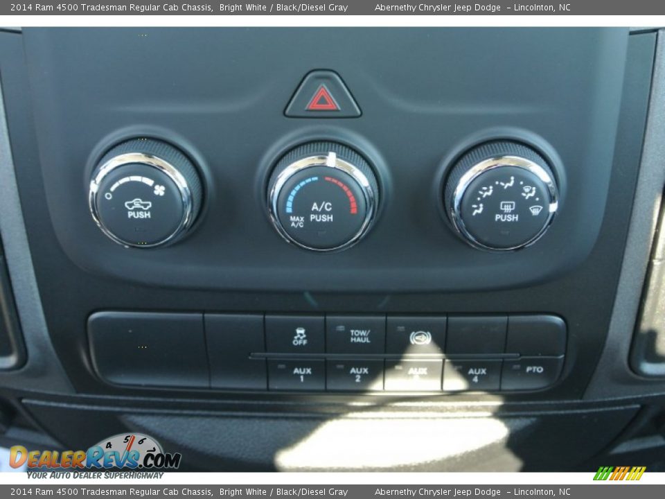 2014 Ram 4500 Tradesman Regular Cab Chassis Bright White / Black/Diesel Gray Photo #13