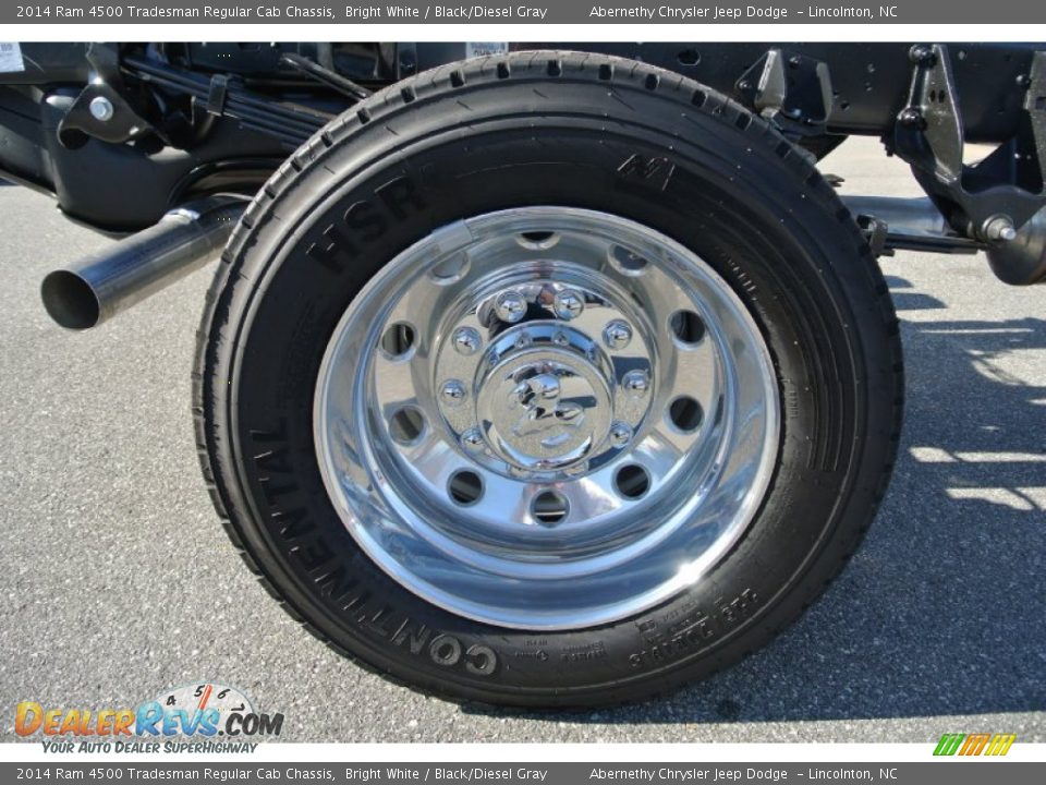 2014 Ram 4500 Tradesman Regular Cab Chassis Bright White / Black/Diesel Gray Photo #17