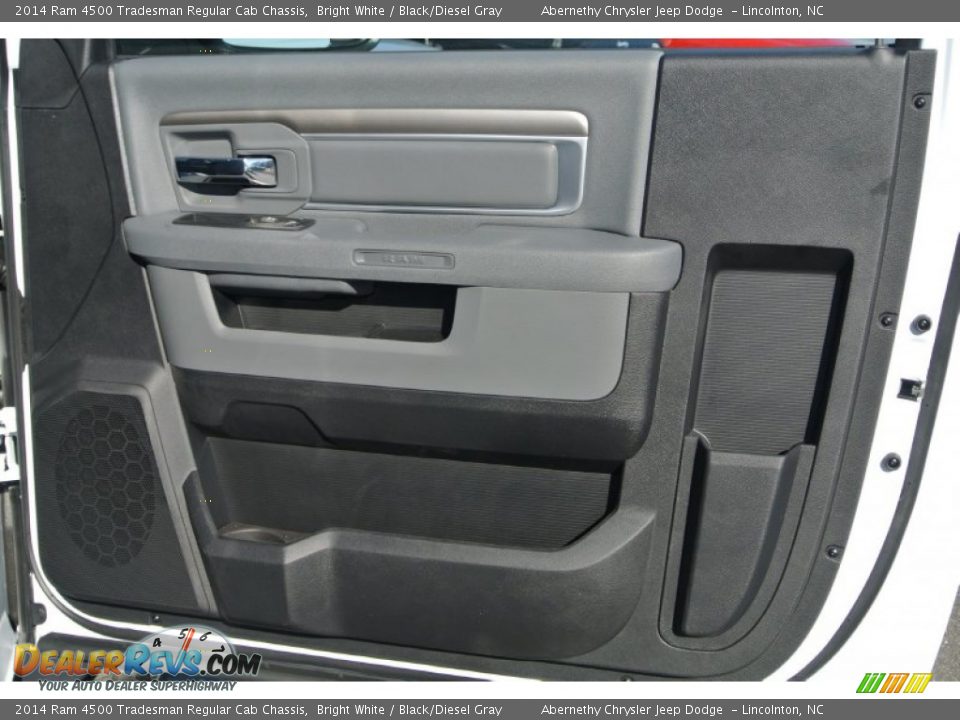 2014 Ram 4500 Tradesman Regular Cab Chassis Bright White / Black/Diesel Gray Photo #20