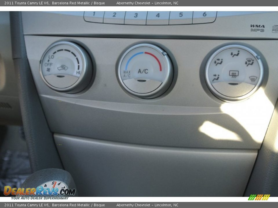 2011 Toyota Camry LE V6 Barcelona Red Metallic / Bisque Photo #13