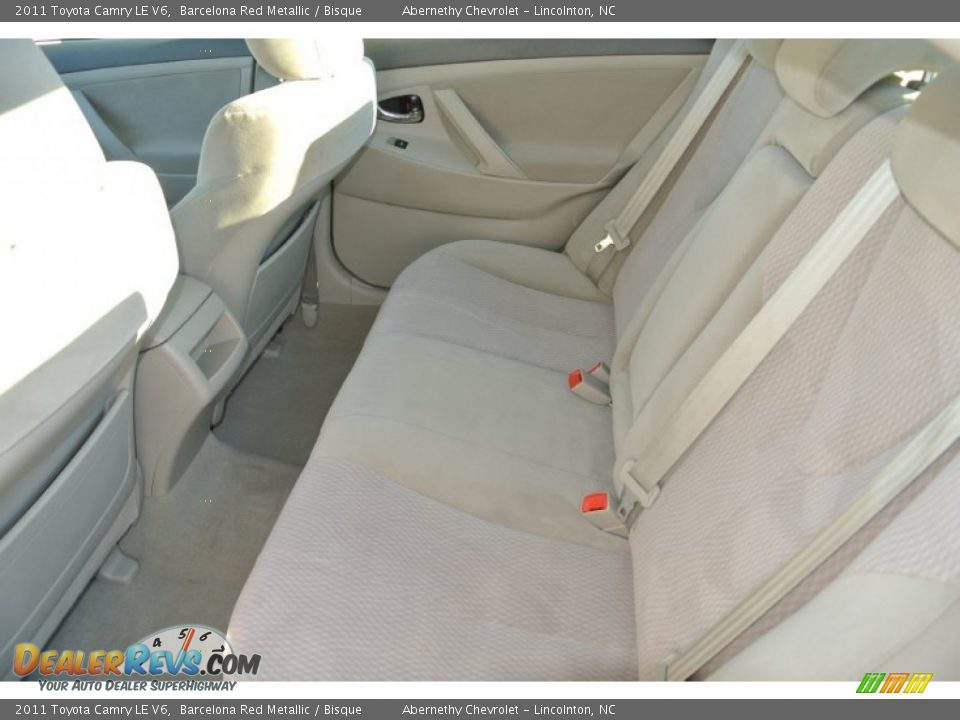 2011 Toyota Camry LE V6 Barcelona Red Metallic / Bisque Photo #17