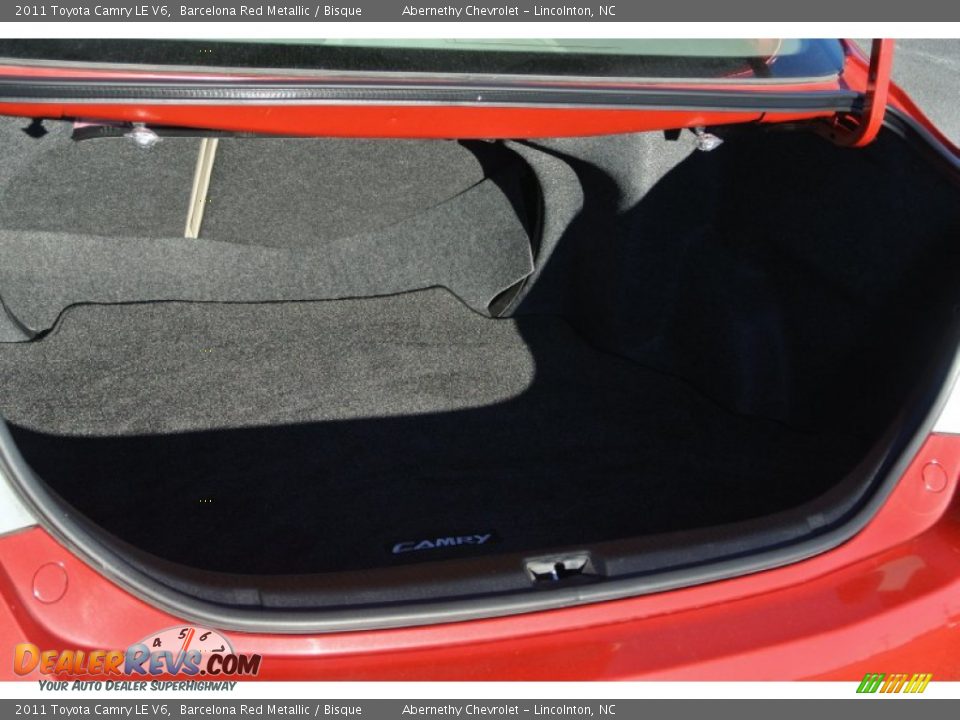 2011 Toyota Camry LE V6 Barcelona Red Metallic / Bisque Photo #18