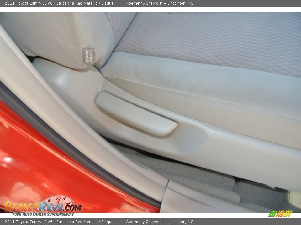 2011 Toyota Camry LE V6 Barcelona Red Metallic / Bisque Photo #20