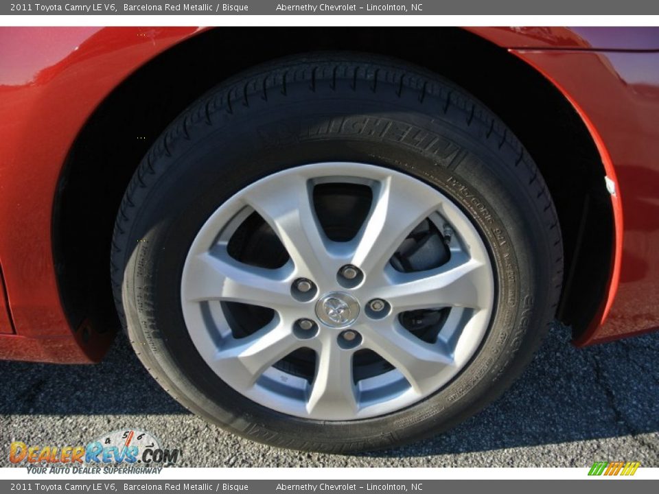 2011 Toyota Camry LE V6 Barcelona Red Metallic / Bisque Photo #22