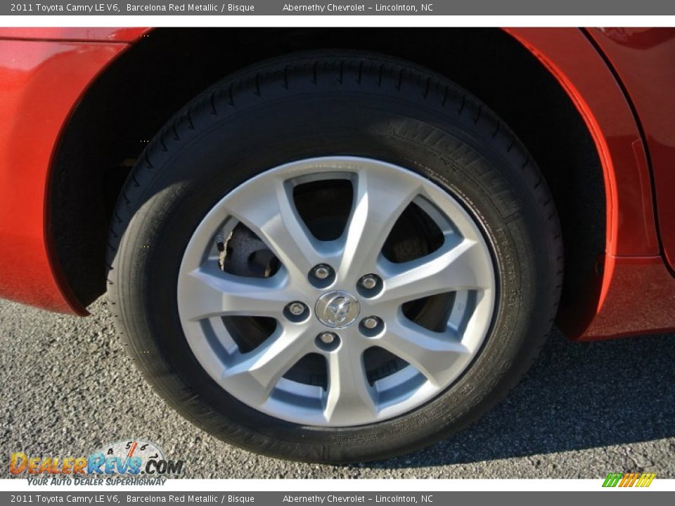 2011 Toyota Camry LE V6 Barcelona Red Metallic / Bisque Photo #25