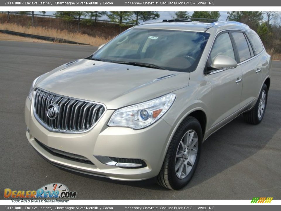 Front 3/4 View of 2014 Buick Enclave Leather Photo #2