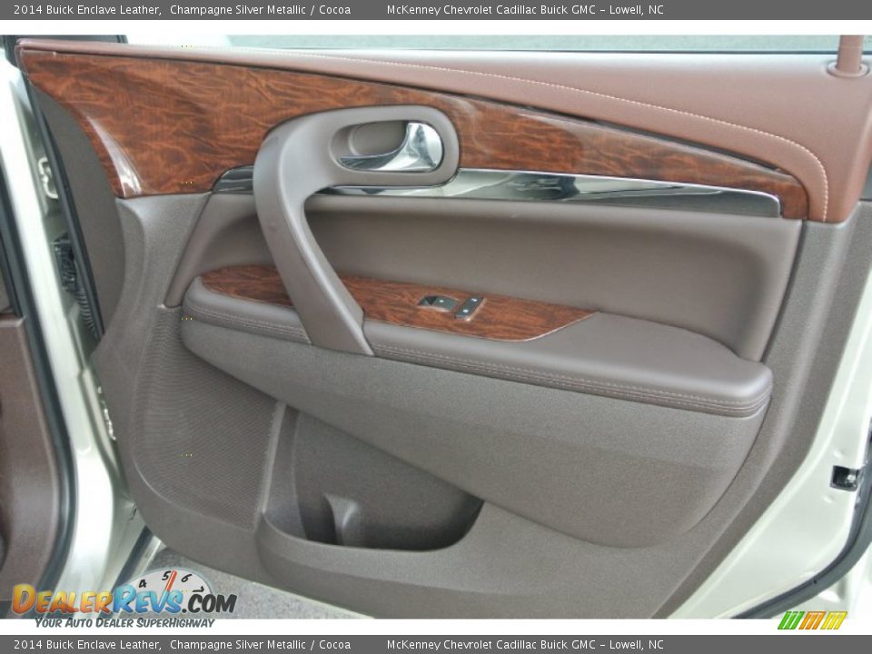2014 Buick Enclave Leather Champagne Silver Metallic / Cocoa Photo #19