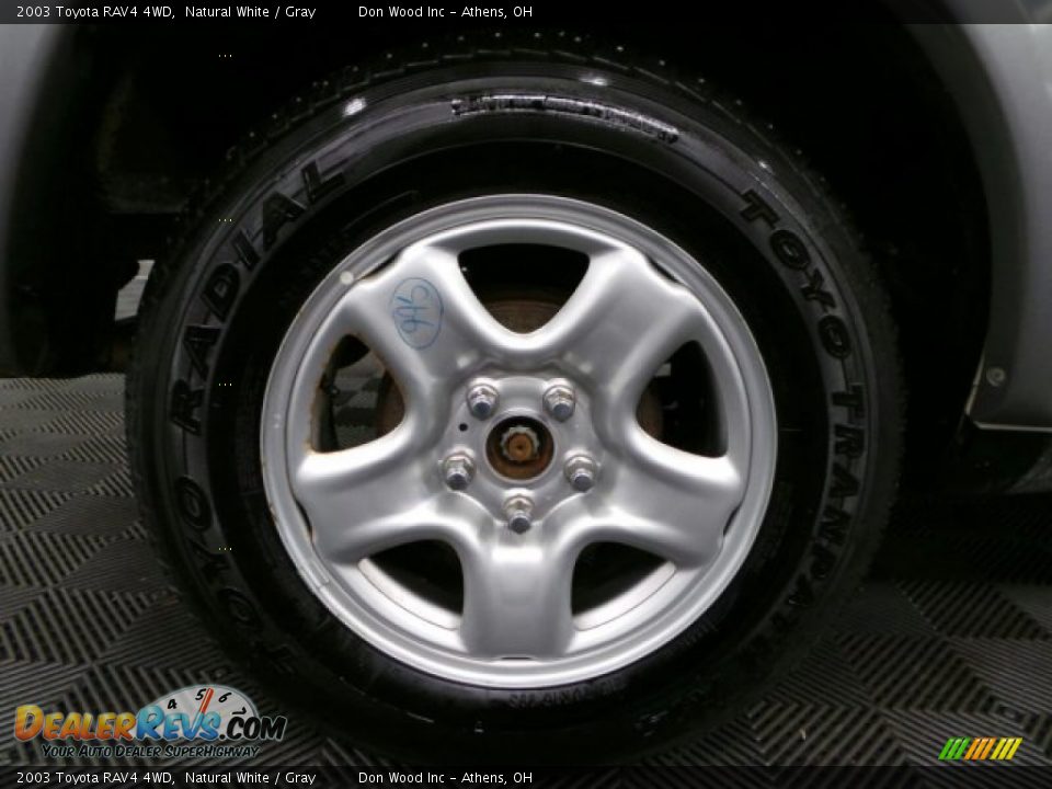 2003 Toyota RAV4 4WD Natural White / Gray Photo #26