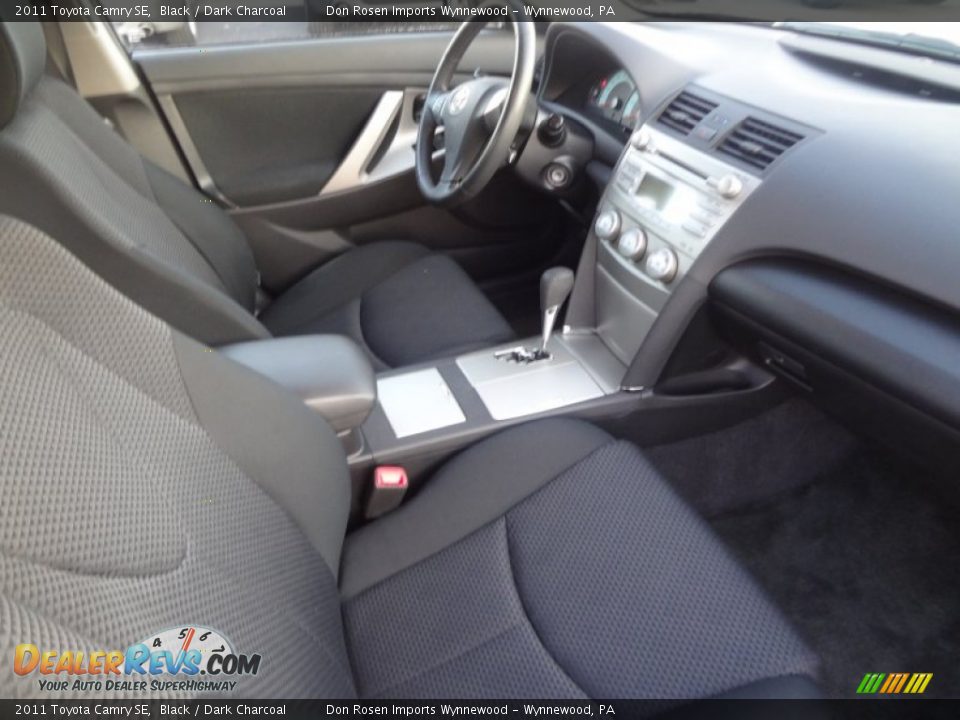 2011 Toyota Camry SE Black / Dark Charcoal Photo #10