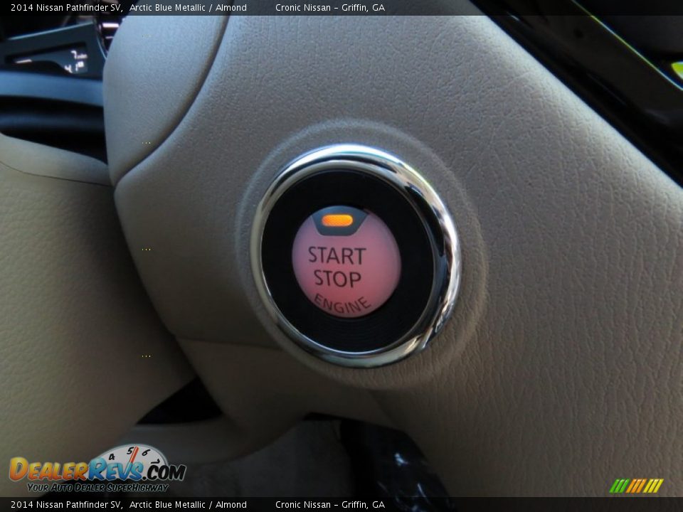 2014 Nissan Pathfinder SV Arctic Blue Metallic / Almond Photo #16