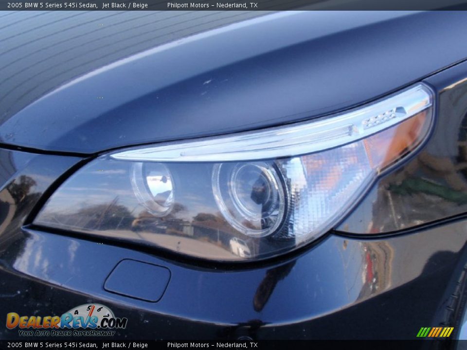 2005 BMW 5 Series 545i Sedan Jet Black / Beige Photo #9