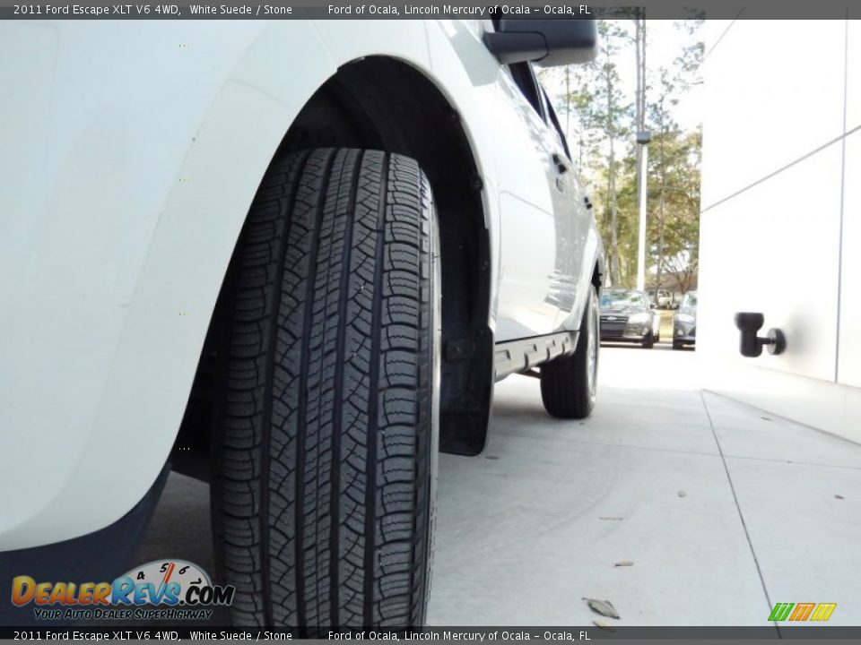 2011 Ford Escape XLT V6 4WD White Suede / Stone Photo #10