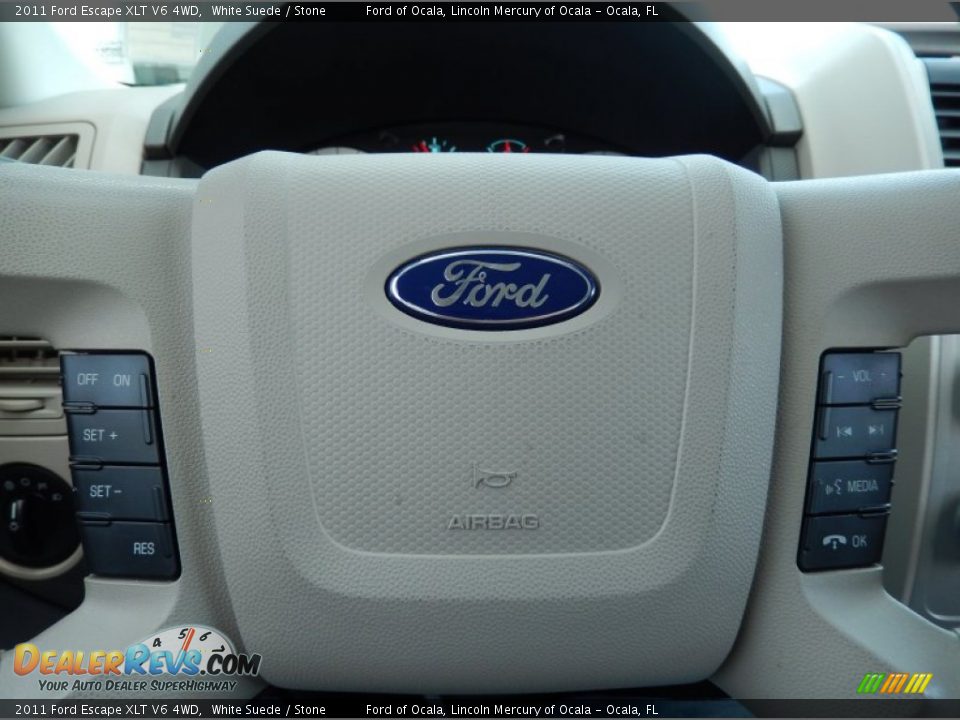2011 Ford Escape XLT V6 4WD White Suede / Stone Photo #25