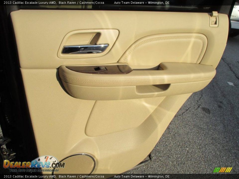 2013 Cadillac Escalade Luxury AWD Black Raven / Cashmere/Cocoa Photo #27