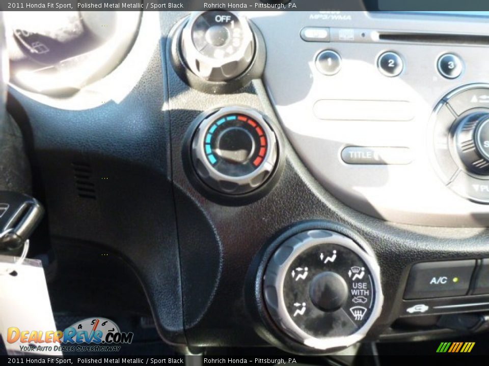 2011 Honda Fit Sport Polished Metal Metallic / Sport Black Photo #23