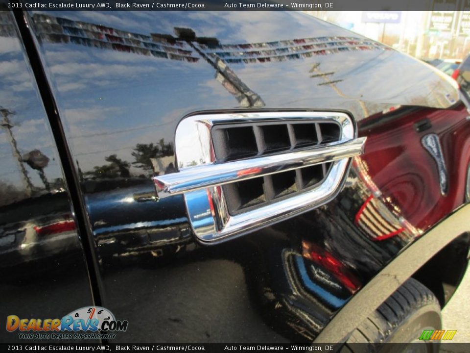 2013 Cadillac Escalade Luxury AWD Black Raven / Cashmere/Cocoa Photo #31
