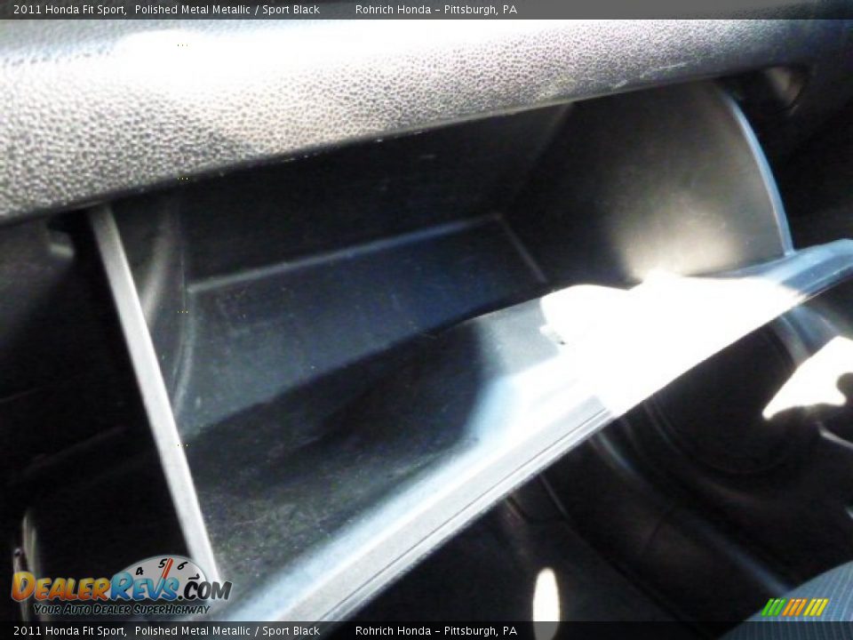 2011 Honda Fit Sport Polished Metal Metallic / Sport Black Photo #24