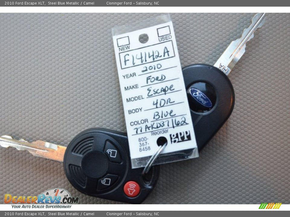2010 Ford Escape XLT Steel Blue Metallic / Camel Photo #28