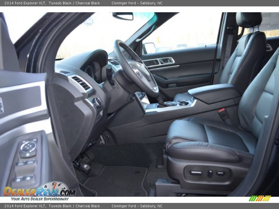 2014 Ford Explorer XLT Tuxedo Black / Charcoal Black Photo #5