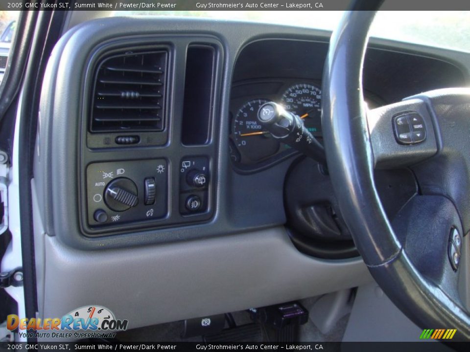 2005 GMC Yukon SLT Summit White / Pewter/Dark Pewter Photo #11