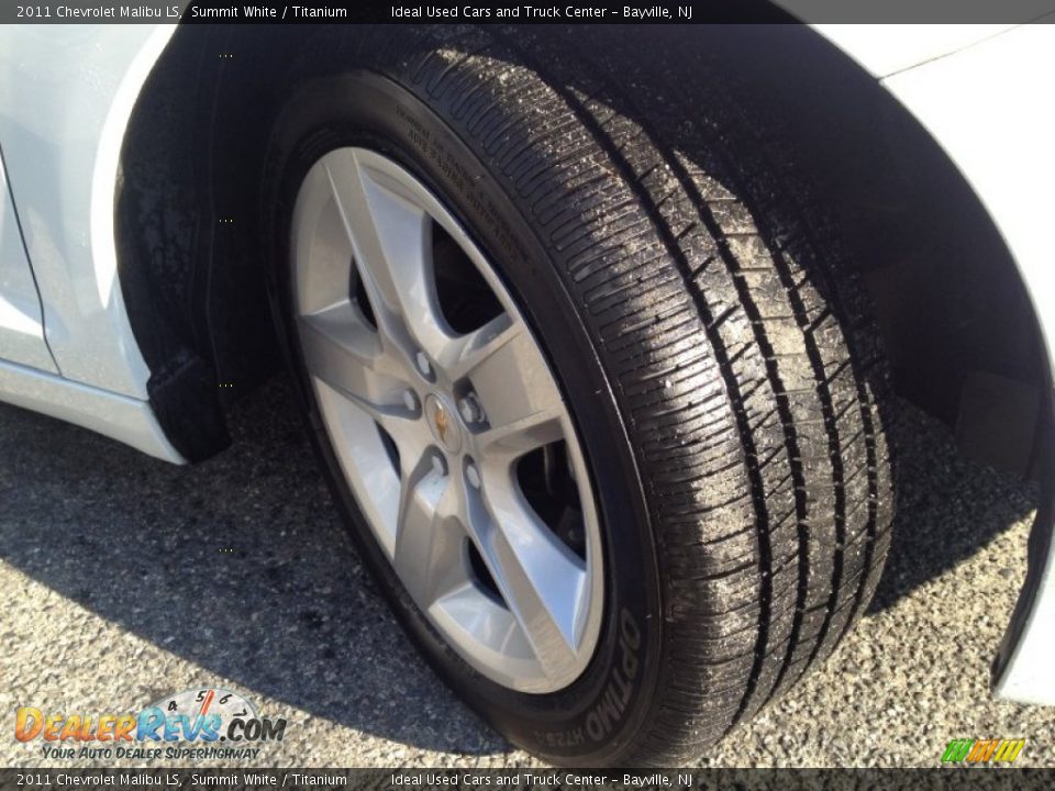 2011 Chevrolet Malibu LS Summit White / Titanium Photo #2