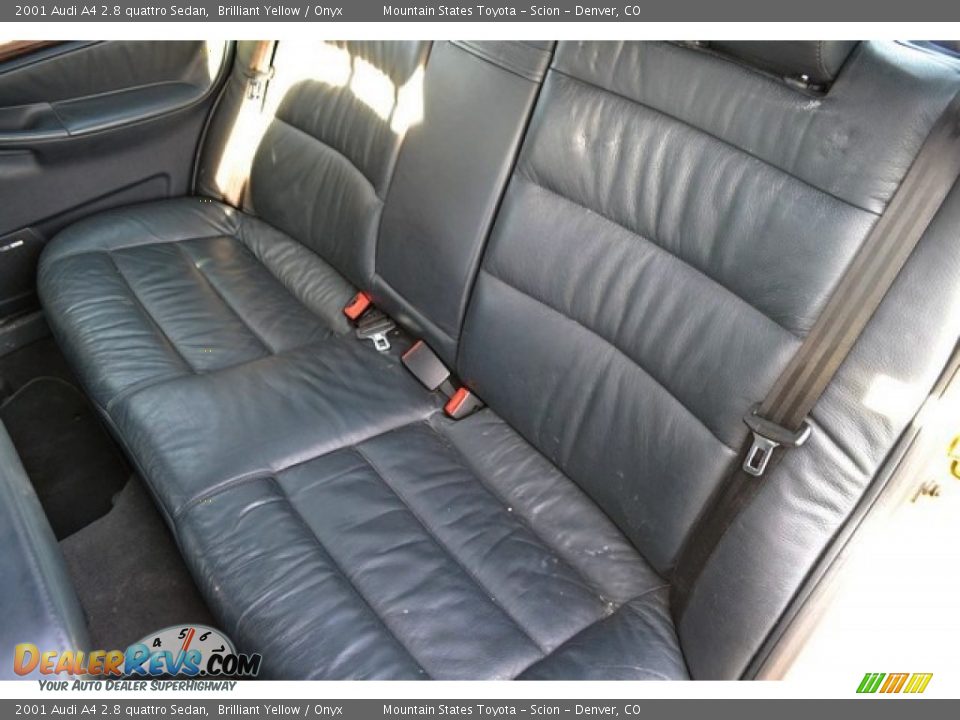 Rear Seat of 2001 Audi A4 2.8 quattro Sedan Photo #6