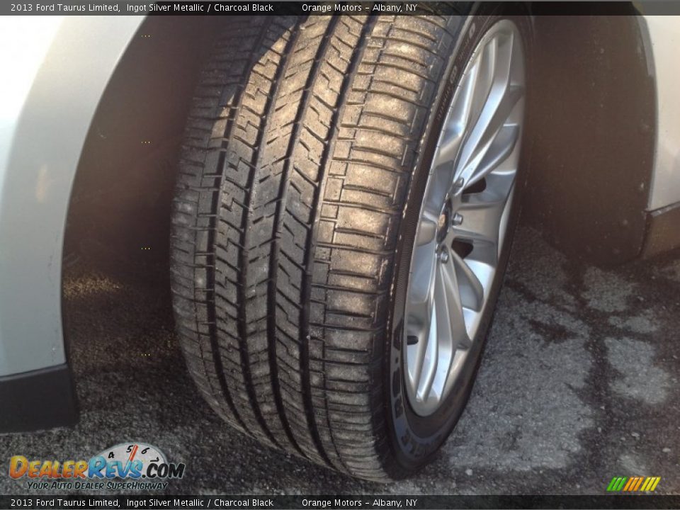 2013 Ford Taurus Limited Ingot Silver Metallic / Charcoal Black Photo #10