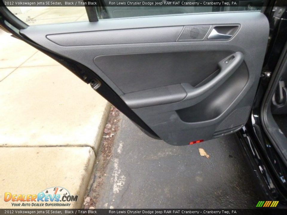 2012 Volkswagen Jetta SE Sedan Black / Titan Black Photo #13