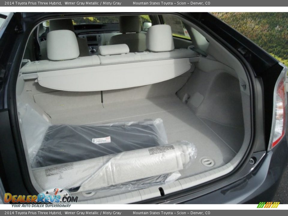 2014 Toyota Prius Three Hybrid Winter Gray Metallic / Misty Gray Photo #8