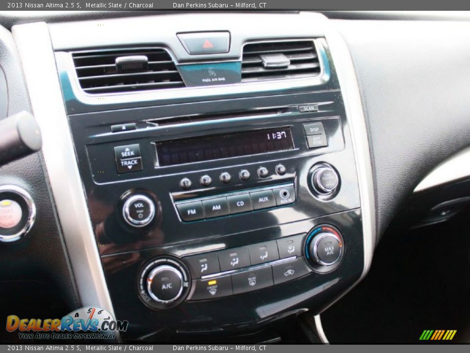 2013 Nissan Altima 2.5 S Metallic Slate / Charcoal Photo #12
