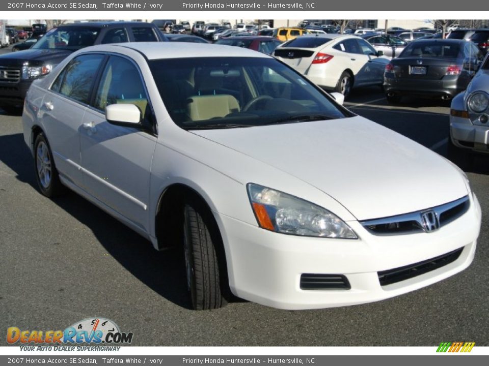 2007 Honda Accord SE Sedan Taffeta White / Ivory Photo #2