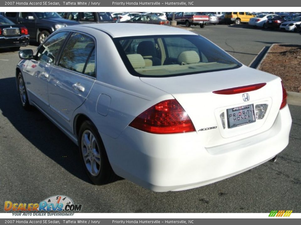 2007 Honda Accord SE Sedan Taffeta White / Ivory Photo #4