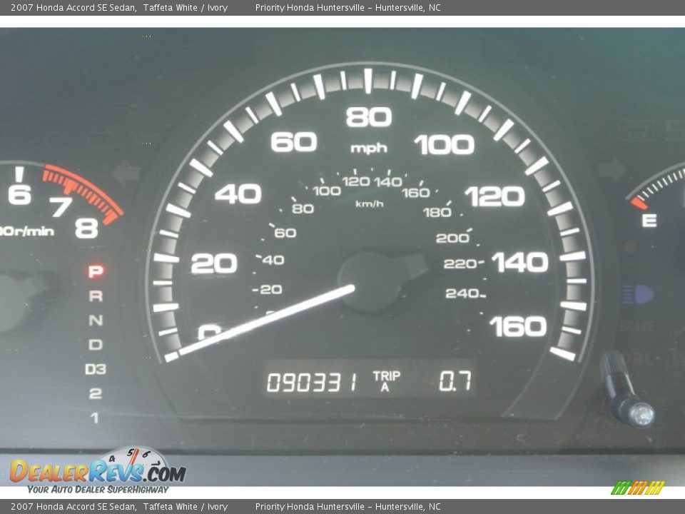 2007 Honda Accord SE Sedan Taffeta White / Ivory Photo #16