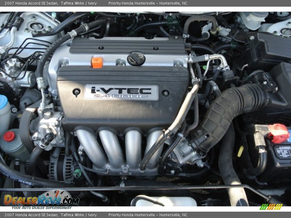 2007 Honda Accord SE Sedan Taffeta White / Ivory Photo #24