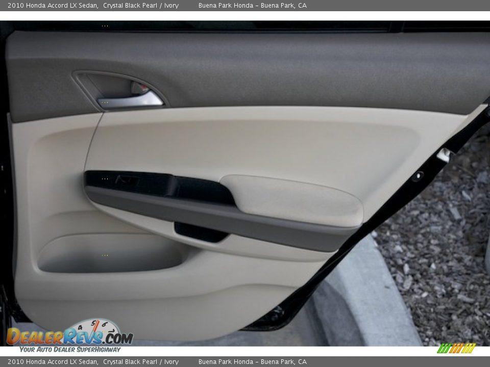 2010 Honda Accord LX Sedan Crystal Black Pearl / Ivory Photo #25