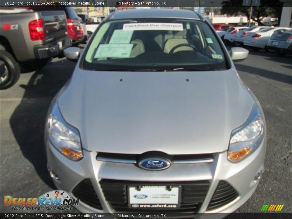 2012 Ford Focus SE 5-Door Ingot Silver Metallic / Stone Photo #2
