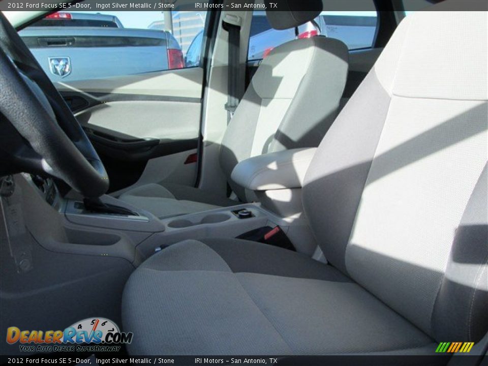 2012 Ford Focus SE 5-Door Ingot Silver Metallic / Stone Photo #9