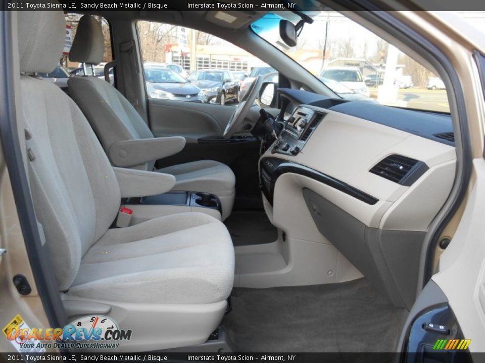 2011 Toyota Sienna LE Sandy Beach Metallic / Bisque Photo #20
