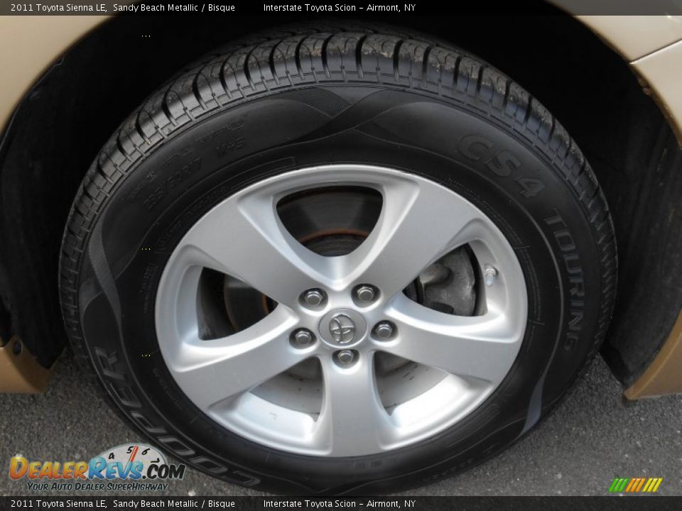 2011 Toyota Sienna LE Wheel Photo #21