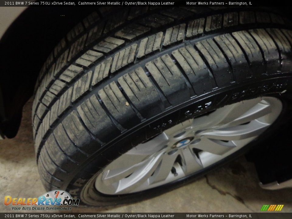 2011 BMW 7 Series 750Li xDrive Sedan Cashmere Silver Metallic / Oyster/Black Nappa Leather Photo #13