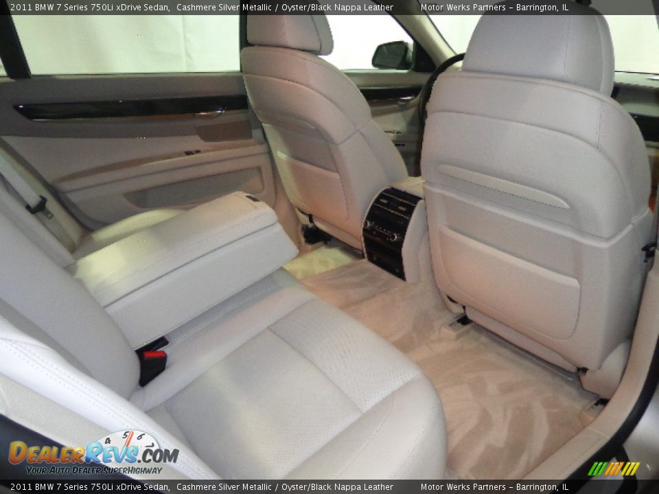 2011 BMW 7 Series 750Li xDrive Sedan Cashmere Silver Metallic / Oyster/Black Nappa Leather Photo #31