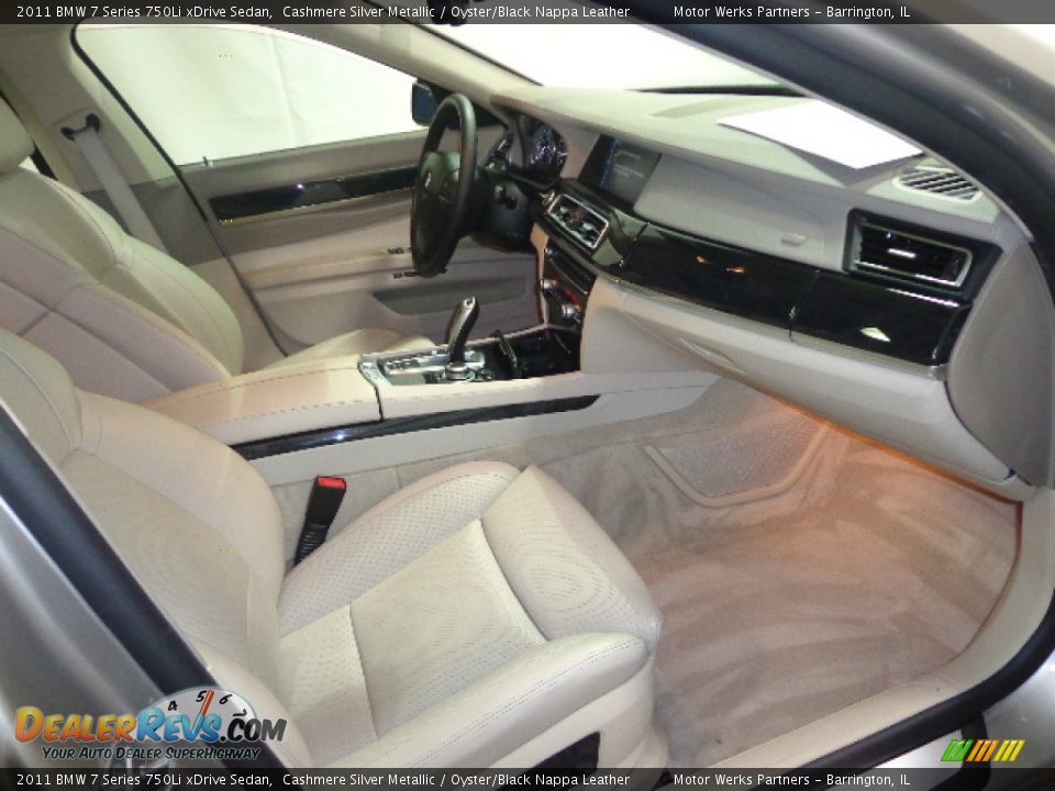 2011 BMW 7 Series 750Li xDrive Sedan Cashmere Silver Metallic / Oyster/Black Nappa Leather Photo #32