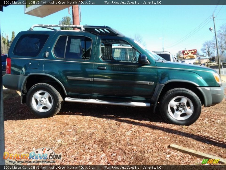 2001 Nissan Xterra XE V6 4x4 Alpine Green Metallic / Dusk Gray Photo #4