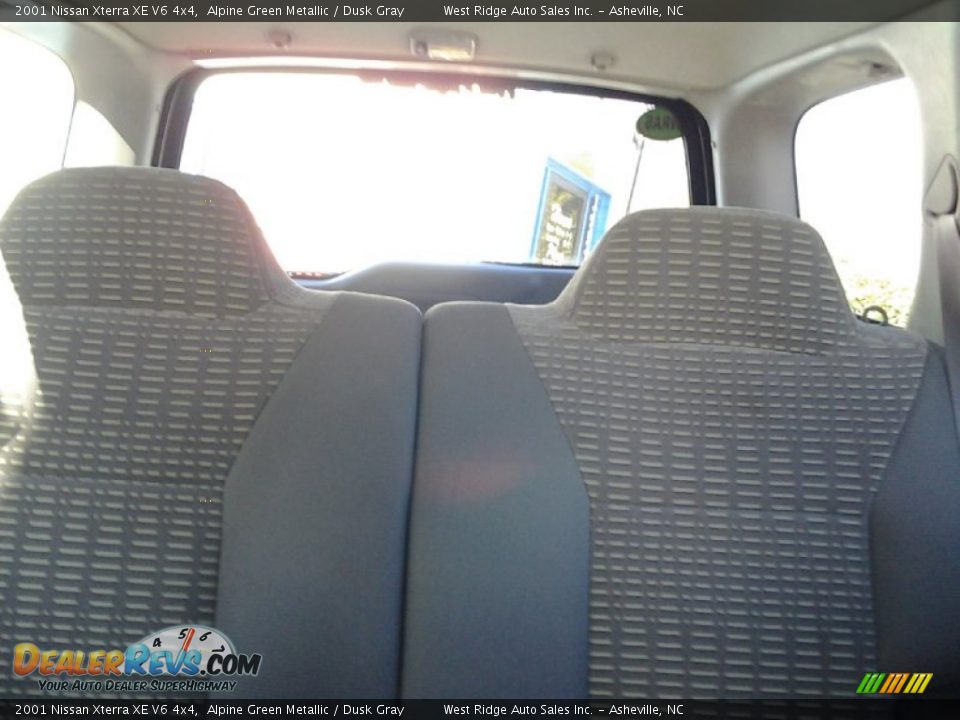2001 Nissan Xterra XE V6 4x4 Alpine Green Metallic / Dusk Gray Photo #16