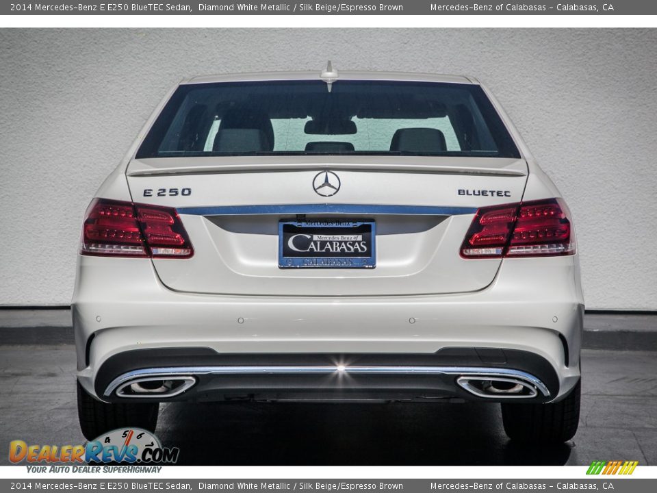 2014 Mercedes-Benz E E250 BlueTEC Sedan Diamond White Metallic / Silk Beige/Espresso Brown Photo #3