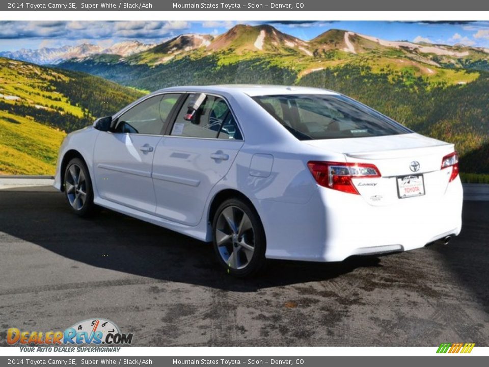 2014 Toyota Camry SE Super White / Black/Ash Photo #3