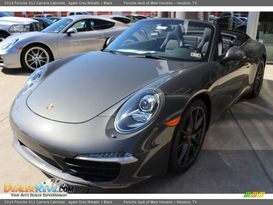 Front 3/4 View of 2014 Porsche 911 Carrera Cabriolet Photo #3